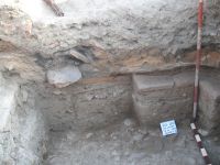 Chronicle of the Archaeological Excavations in Romania, 2009 Campaign. Report no. 27, Hârşova, La Cetate<br /><a href='http://foto.cimec.ro/cronica/2009/sistematice\027/35-HARSOVA-T-1-Nivelul-de-piatrp-si-mortar.jpg' target=_blank>Display the same picture in a new window</a>